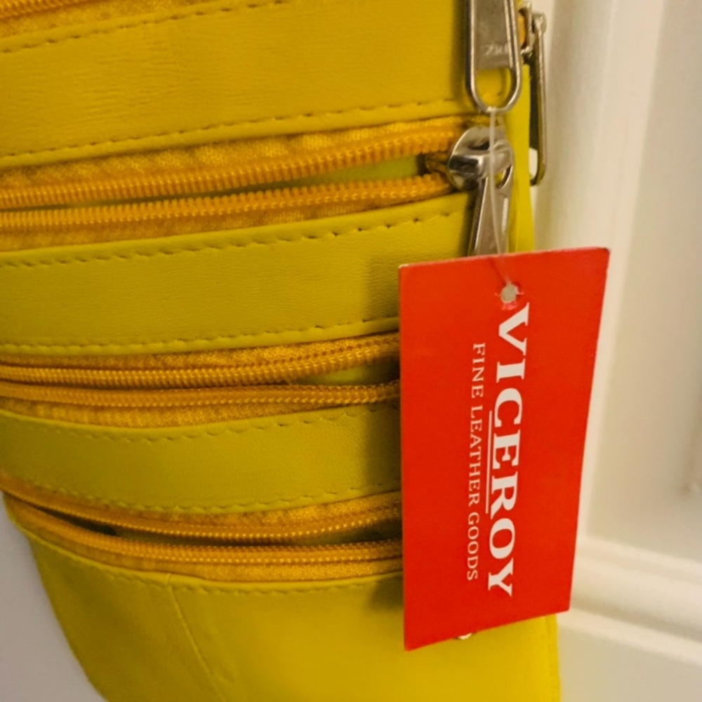 Viceroy Fine Leather Goods crossbody purse